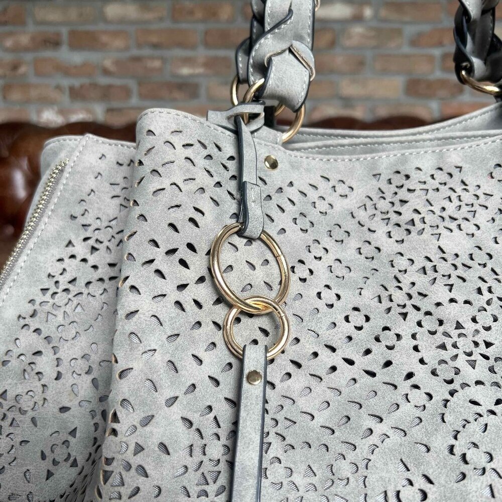 Violet Ray Faux Suede Laser Cut Gray Tote Bag Lined Boho Chic EUC mulberryfoundr - Picture 2 of 16